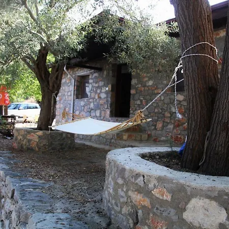 Bidon Stonehouses Gokbel
